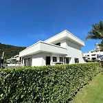 Casa De Temporada Bem Proxima A Praia