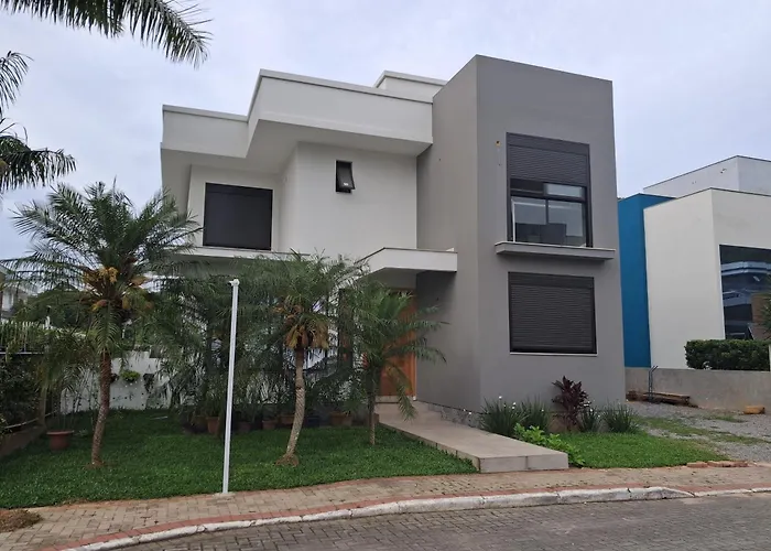 Casa De Temporada Bem Proxima A Praia